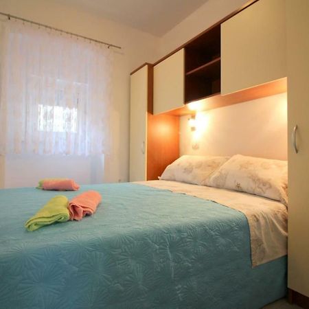 Apartment Noemi In City Center Poreč Kültér fotó